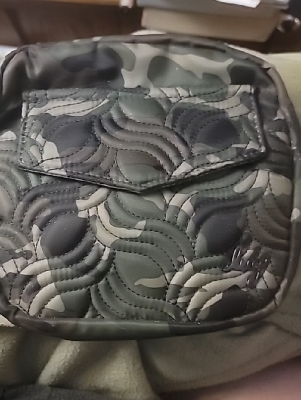 LUG-SWING BAG- Camouflage Quilted Crossbody Bag - Green